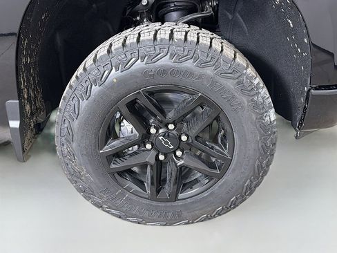 New 2026 Chevrolet Silverado 1500 Custom Trail Boss AWD/4WD image 26