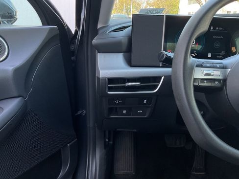 Used 2025 Hyundai Sonata SEL image 25