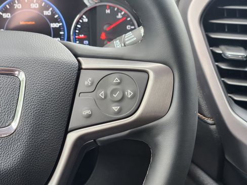 Used 2023 GMC Acadia AT4 w/ Technology Package AWD/4WD image 29