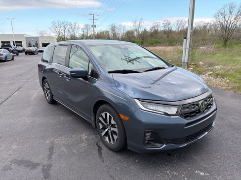 Used 2025 Honda Odyssey EX-L image 8