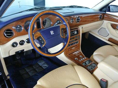 Used 2001 Rolls-Royce Silver Seraph RWD image 10