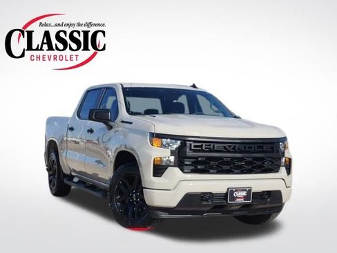 Used 2026 Chevrolet Silverado 1500 Custom w/ Turbomax Blackout Package image 1