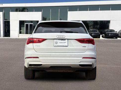 Used 2020 Audi Q3 2.0T Premium Plus w/ Premium Plus Package image 4