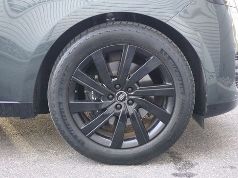 Used 2023 Land Rover Range Rover SE image 31