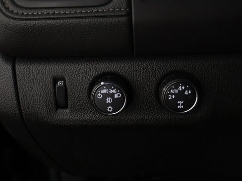 Used 2016 GMC Canyon SLT w/ Driver Alert Package image 27