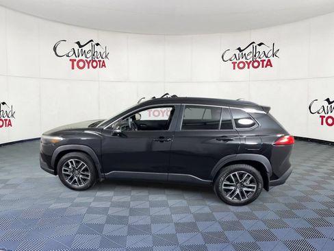 Used 2026 Toyota Corolla Cross XLE AWD/4WD image 8