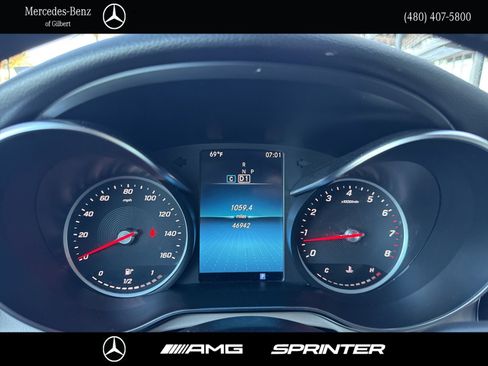 Used 2022 Mercedes-Benz GLC 300 4MATIC image 28