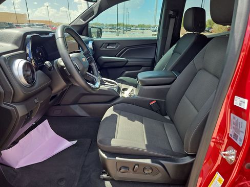 Certified 2024 Chevrolet Colorado LT w/ LT Convenience Package II RWD image 25