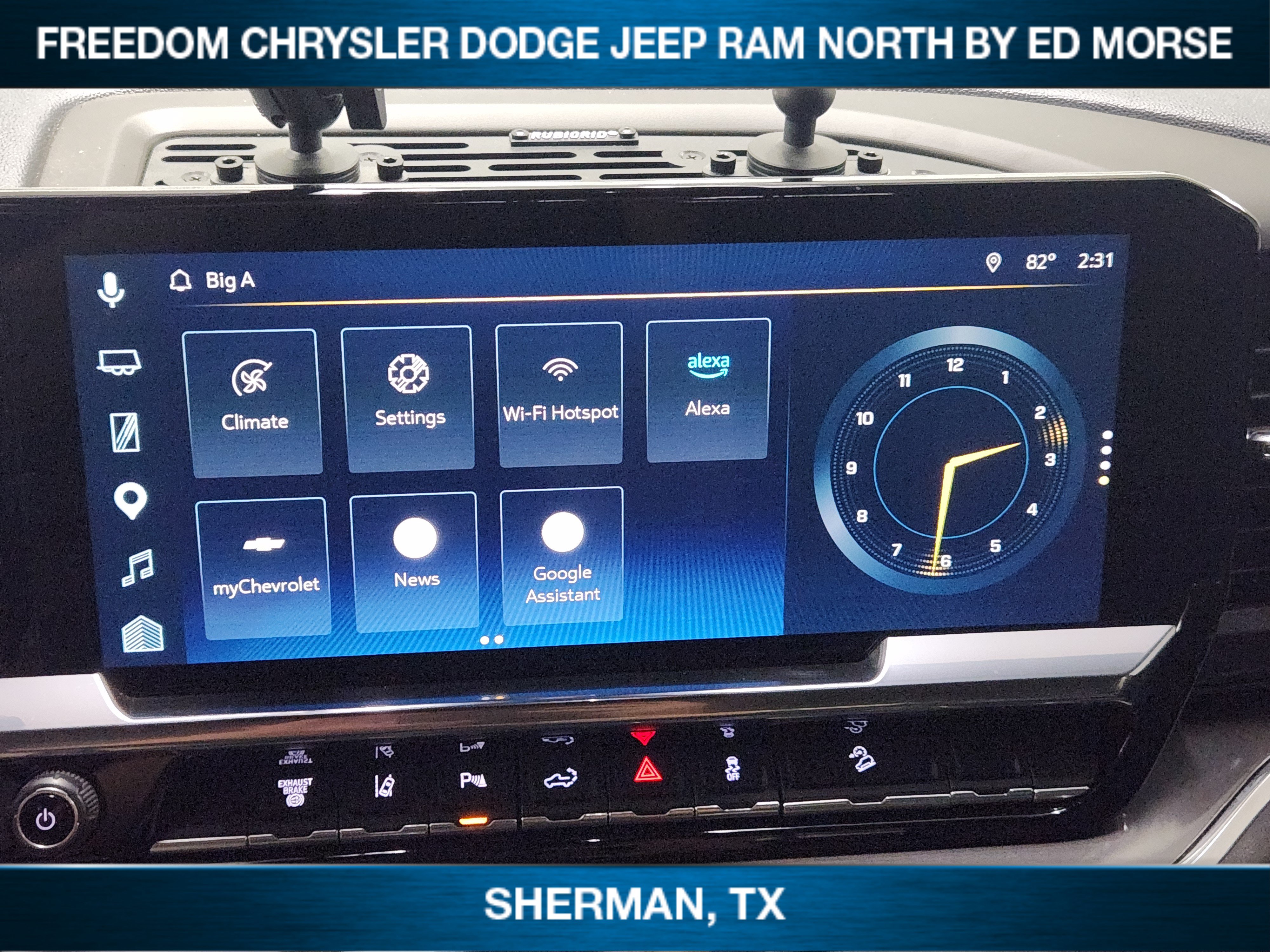 Used 2024 Chevrolet Silverado 2500 High Country w/ Technology Package AWD/4WD image 11