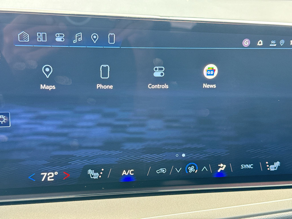 New 2026 Chevrolet Traverse LT w/ Driver Confidence Package FWD image 28