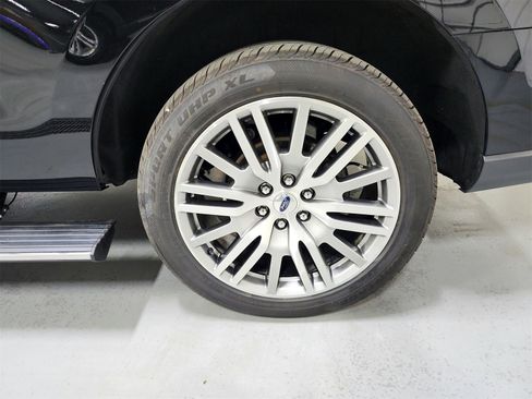 Used 2023 Ford Expedition Limited image 50