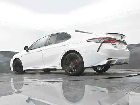 Used 2023 Toyota Camry SE FWD image 27
