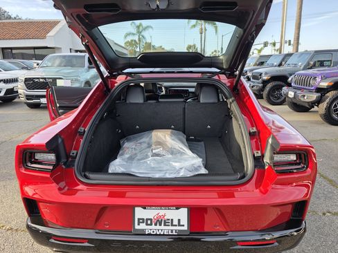 New 2026 Dodge Charger Scat Pack AWD/4WD image 17