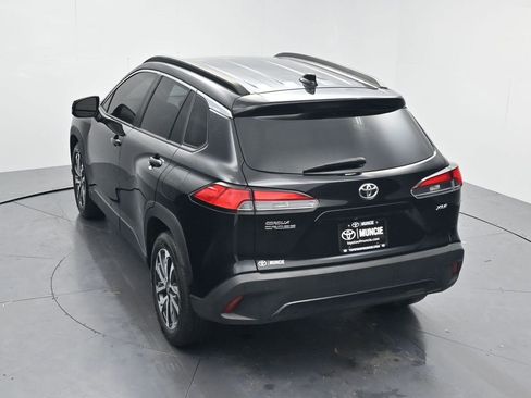 Used 2022 Toyota Corolla Cross XLE w/ Convenience Package image 60