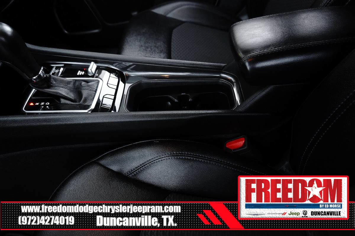 Used 2024 Jeep Compass Latitude AWD/4WD image 35