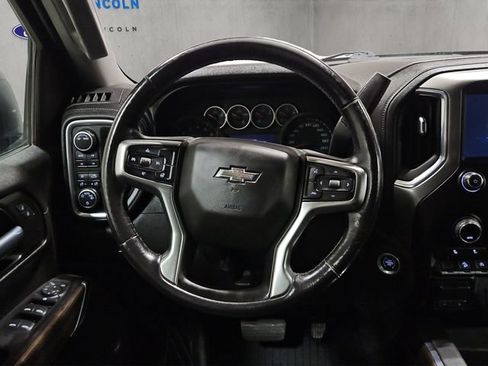 Used 2021 Chevrolet Silverado 1500 RST AWD/4WD image 13