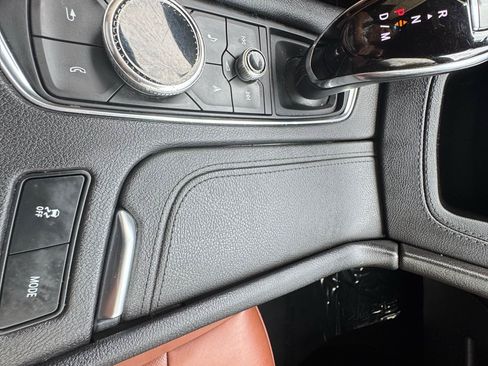 Used 2024 Cadillac XT5 Premium Luxury FWD image 23