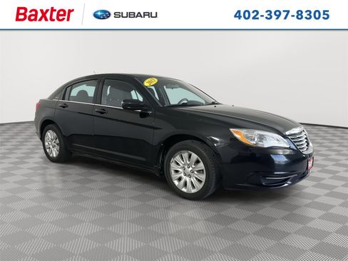 Used 2013 Chrysler 200 LX image 1