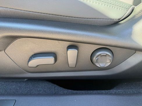 New 2026 Subaru Outback Touring XT image 25