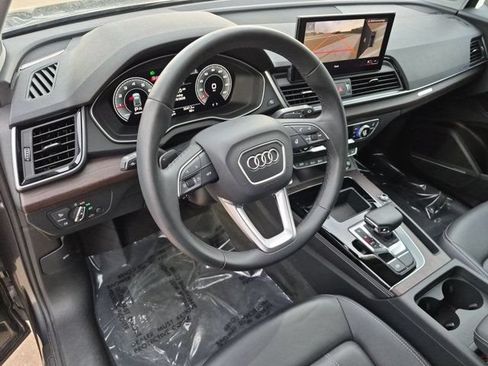 Certified 2023 Audi Q5 2.0T Premium Plus AWD/4WD image 11