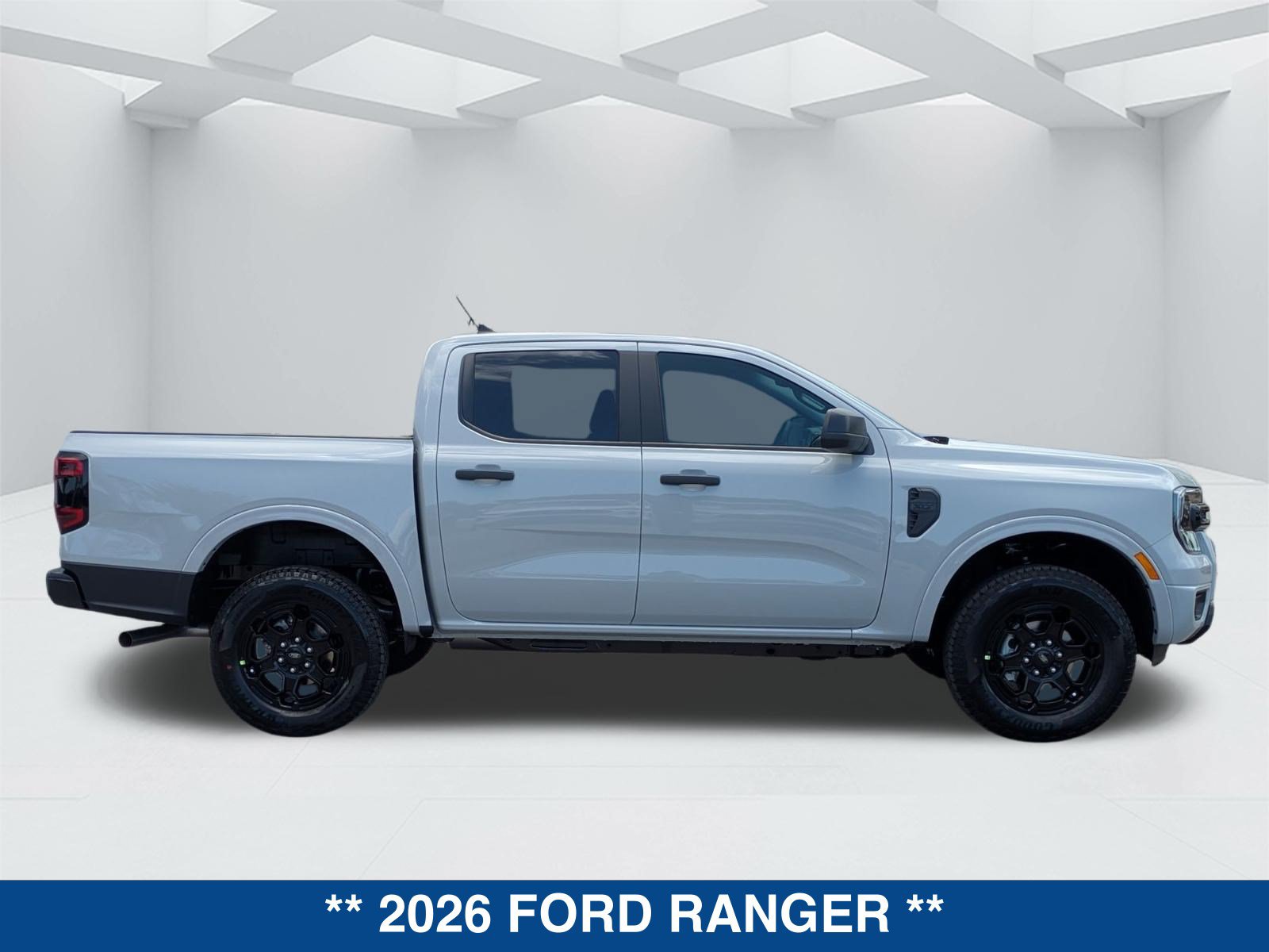 New 2026 Ford Ranger XLT w/ Black Appearance Package RWD image 5