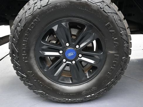 Used 2016 Ford F150 XL w/ Equipment Group 101A Mid AWD/4WD image 31