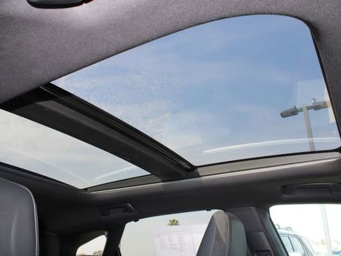 Certified 2024 Lexus RX 350 w/ Convenience Package image 6