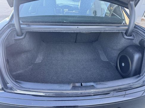 Used 2023 Chrysler 300 S image 7