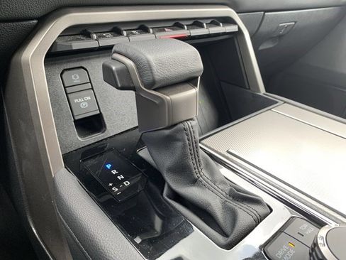 Used 2024 Toyota Sequoia Limited AWD/4WD image 26