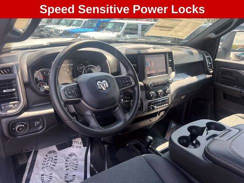 New 2024 RAM 3500 Tradesman w/ Chrome Appearance Group image 13