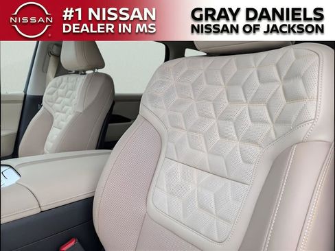 New 2026 Nissan Armada Platinum image 16