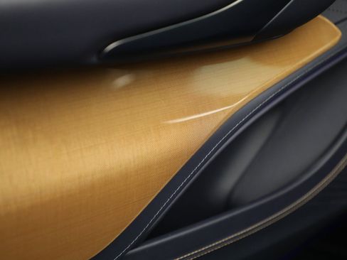 Used 2024 Aston Martin DBX 707 image 33