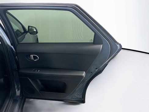 Used 2023 Hyundai Ioniq 5 SE RWD image 30