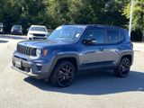 Used 2022 Jeep Renegade Altitude image 3