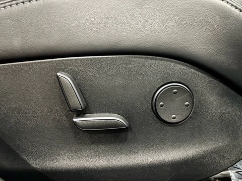 Used 2017 Tesla Model S 75 image 22