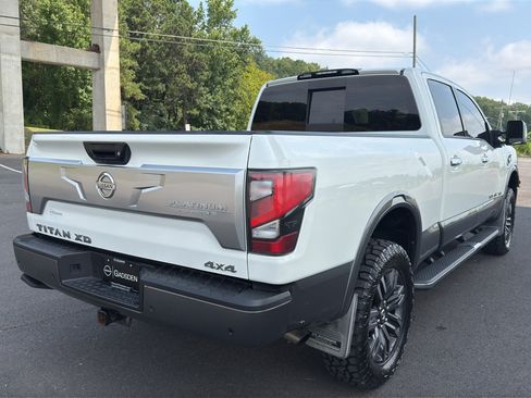 Used 2021 Nissan Titan Platinum Reserve w/ Moonroof Package AWD/4WD image 3