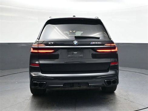 Used 2024 BMW X7 M60i w/ Executive Package image 5