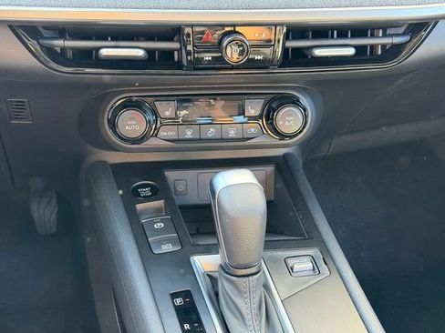 New 2026 Nissan Kicks SV w/ SV Premium Package FWD image 17