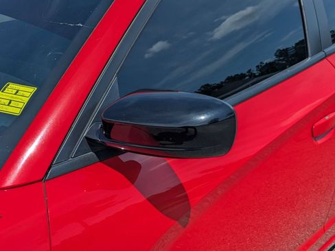 Used 2018 Dodge Charger SXT w/ Blacktop Package RWD image 11