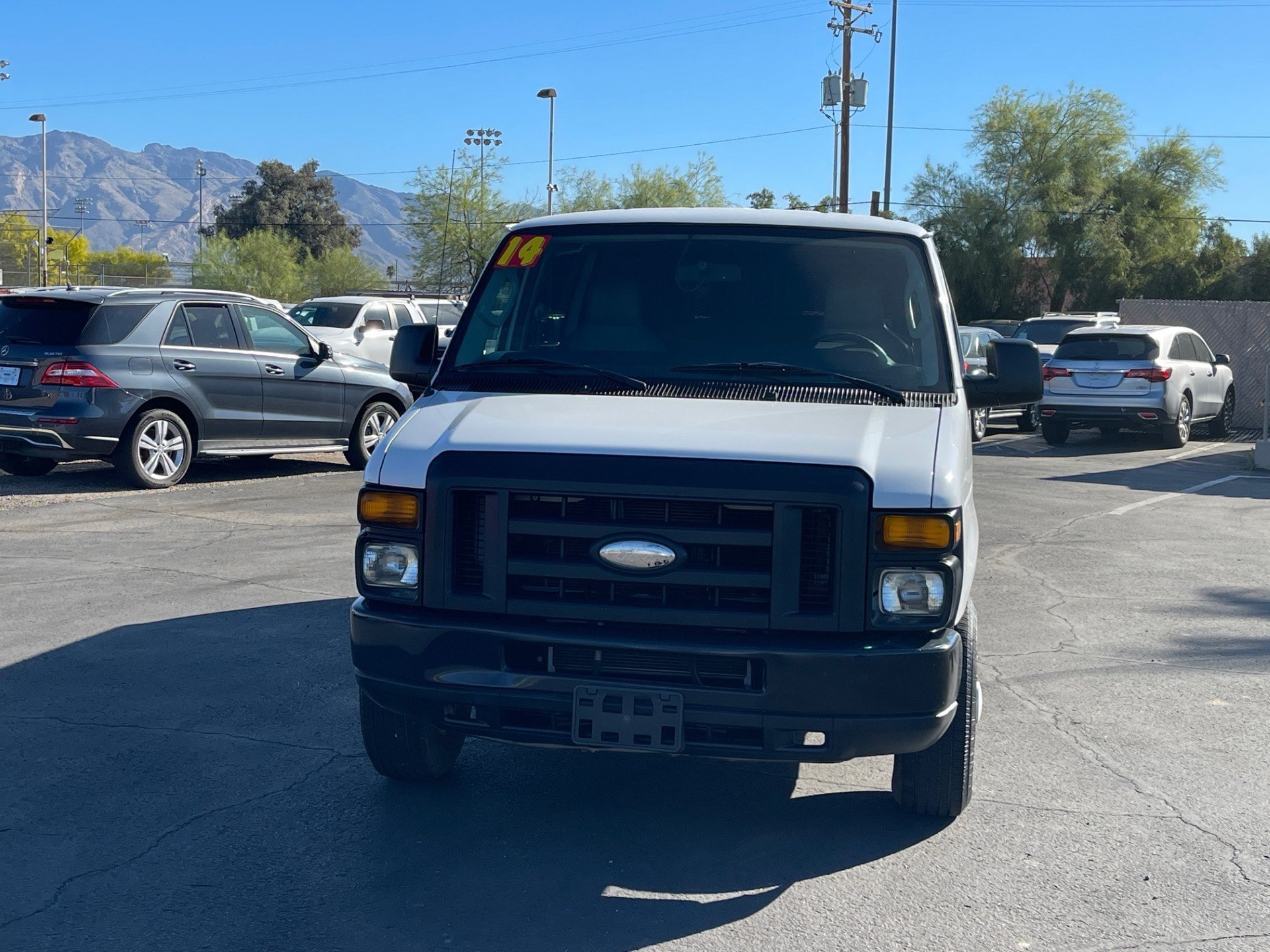 Used 2014 Ford E-350 and Econoline 350 XL w/ Power Windows & Locks Group RWD image 8
