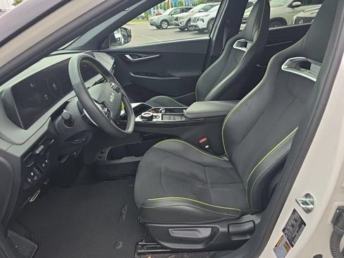 Certified 2023 Kia EV6 GT AWD/4WD image 8