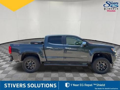 Used 2017 Chevrolet Colorado LT w/ Luxury Package, Chrome AWD/4WD image 5