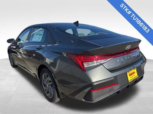 New 2026 Hyundai Elantra Blue image 4