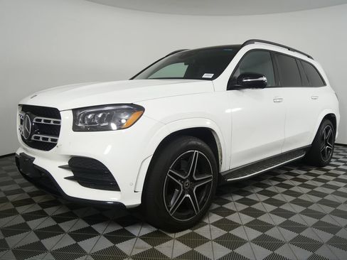 Used 2022 Mercedes-Benz GLS 450 4MATIC image 7