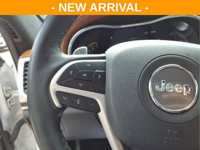 Used 2020 Jeep Grand Cherokee Summit w/ Skid Plate Group AWD/4WD image 18