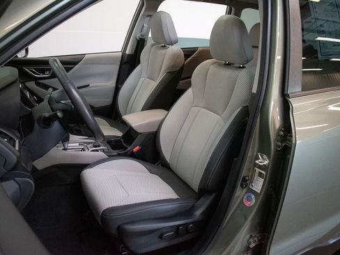Certified 2021 Subaru Forester Premium AWD/4WD image 20