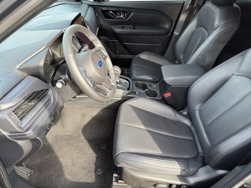 Certified 2025 Subaru Forester Limited image 10