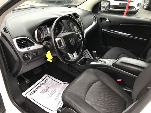 Used 2013 Dodge Journey SE FWD image 7