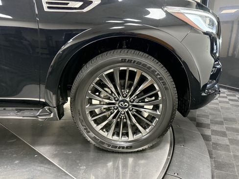 Used 2023 INFINITI QX80 Sensory w/ Cargo Package RWD image 9