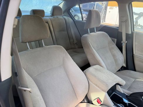 Used 2013 Honda Accord LX image 10